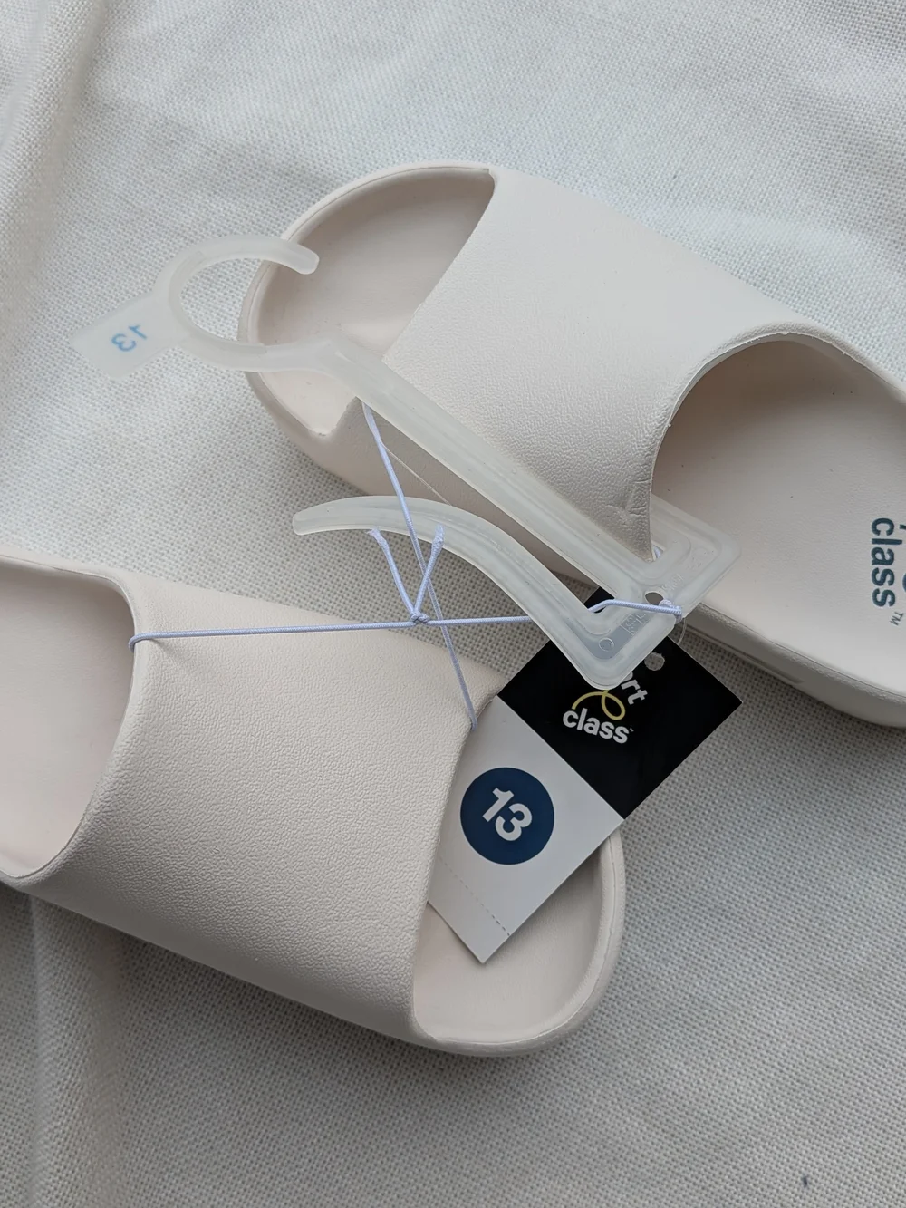 Art Class Off White Chunky Comfort Foam Pool Theo Slide Sandals Size 13 NWT